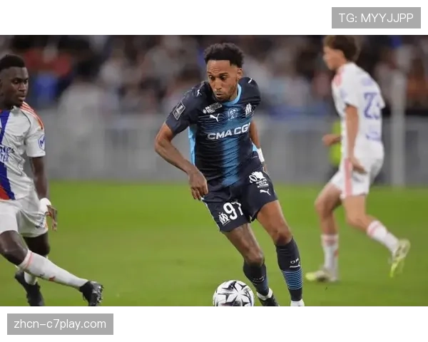 马赛0-0战平里昂,双方各获1分暂列第三第四 马赛0-0战平里昂,双方各获1分暂列第三第四